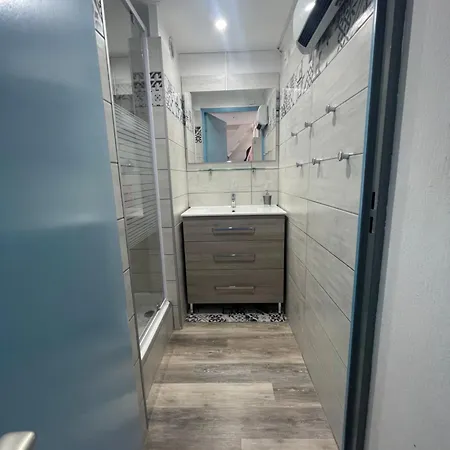 Apartment Lumineux - 7 Personnes - Falaises - Port - Parking