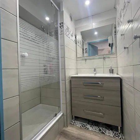 Apartment Lumineux - 7 Personnes - Falaises - Port - Parking Agde